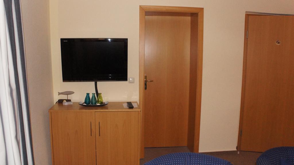 Ferienwohnungen Buetow Wismar Quarto foto