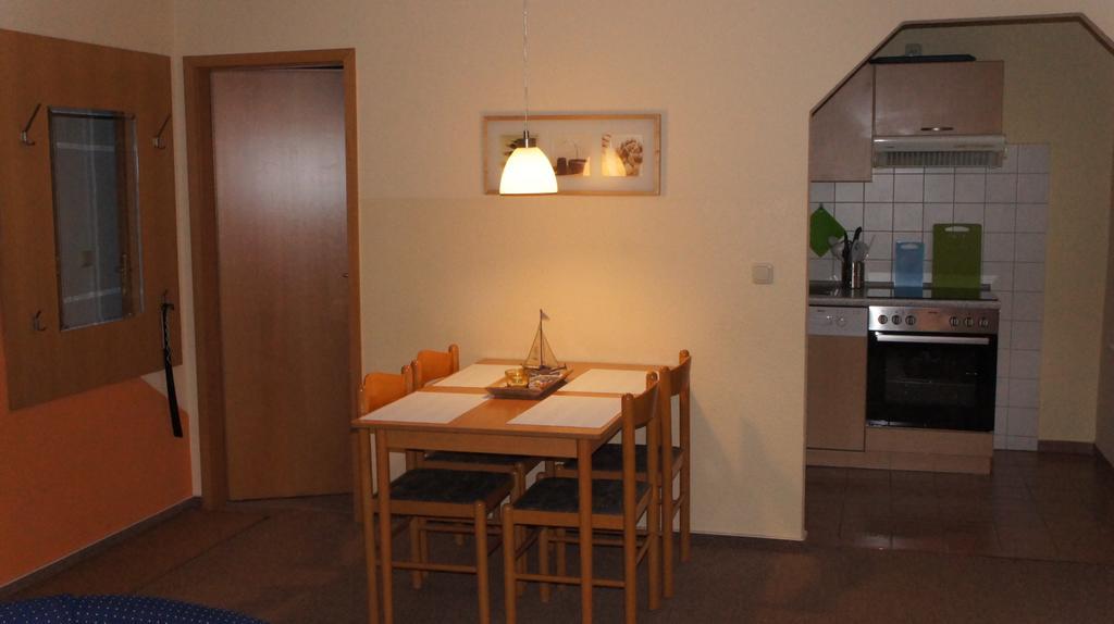 Ferienwohnungen Buetow Wismar Quarto foto