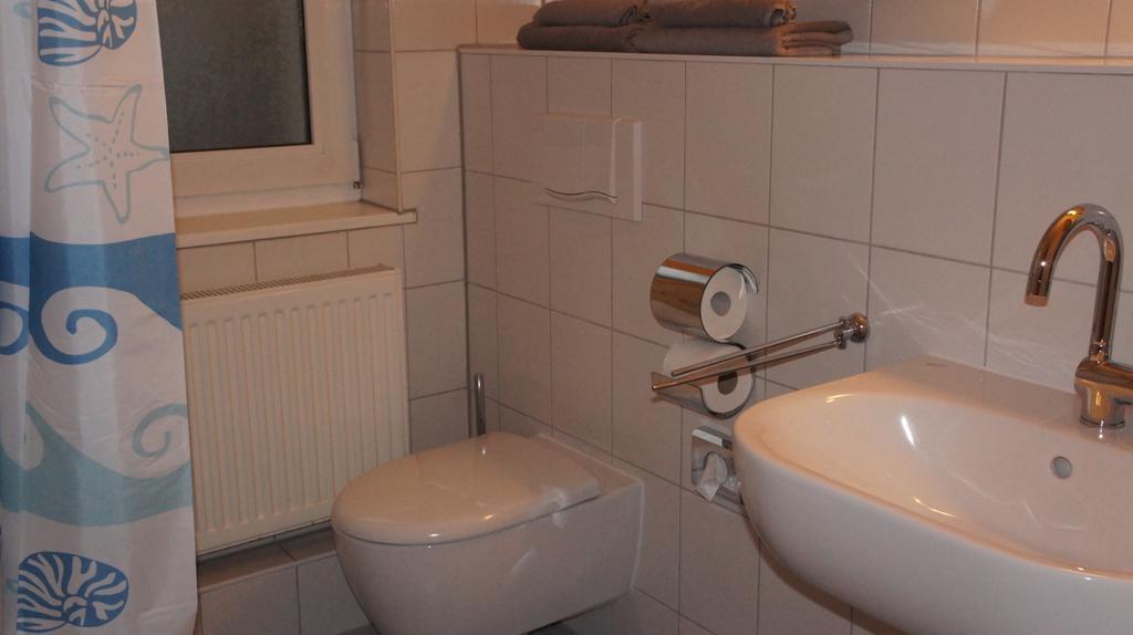 Ferienwohnungen Buetow Wismar Quarto foto