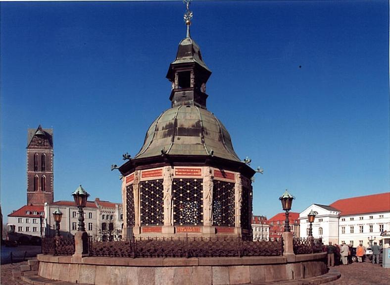 Ferienwohnungen Buetow Wismar Quarto foto